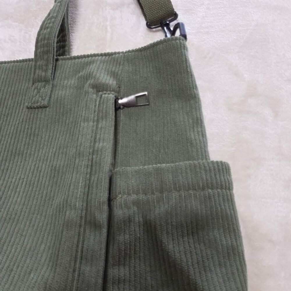 Unbranded Green Corduroy Bag Tote Laptop Bag Pockets Straps Crossbody Zip Pocket - Picture 3 of 9